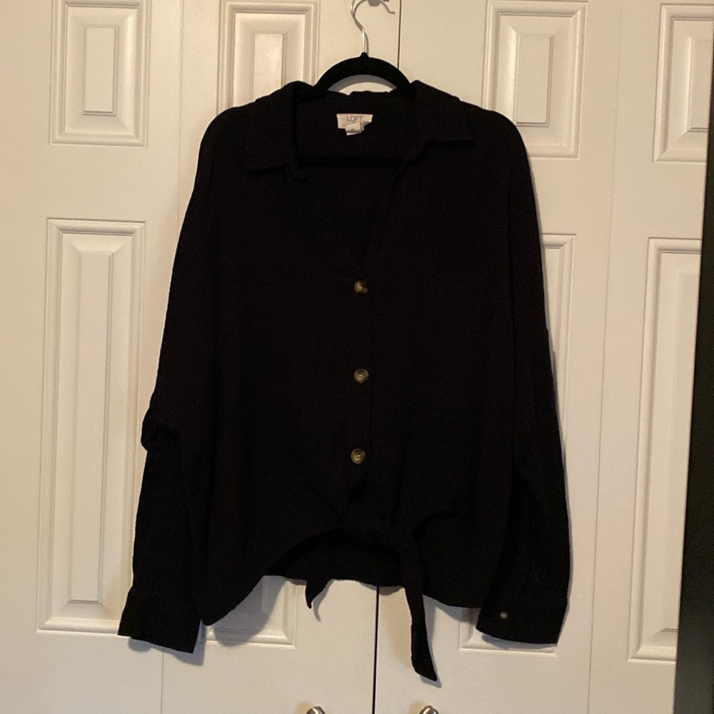 Loft XL tie front shirt.. super cute with jeans.. oversized